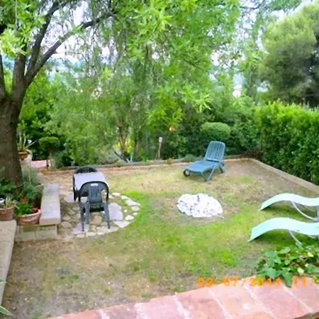 Villa Dimora Del Mandorlo Etrusco Cecina (Livorno)