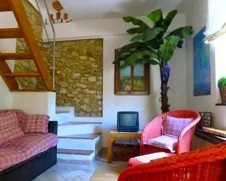 Dimora Del Mandorlo Etrusco Villa